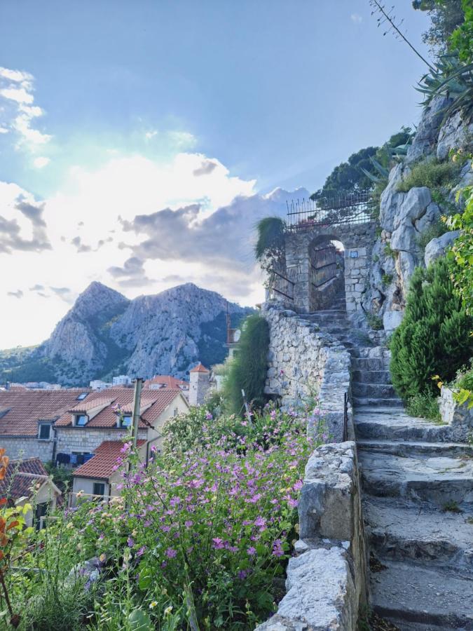 Apartman River Breeze Omiš Exterior foto